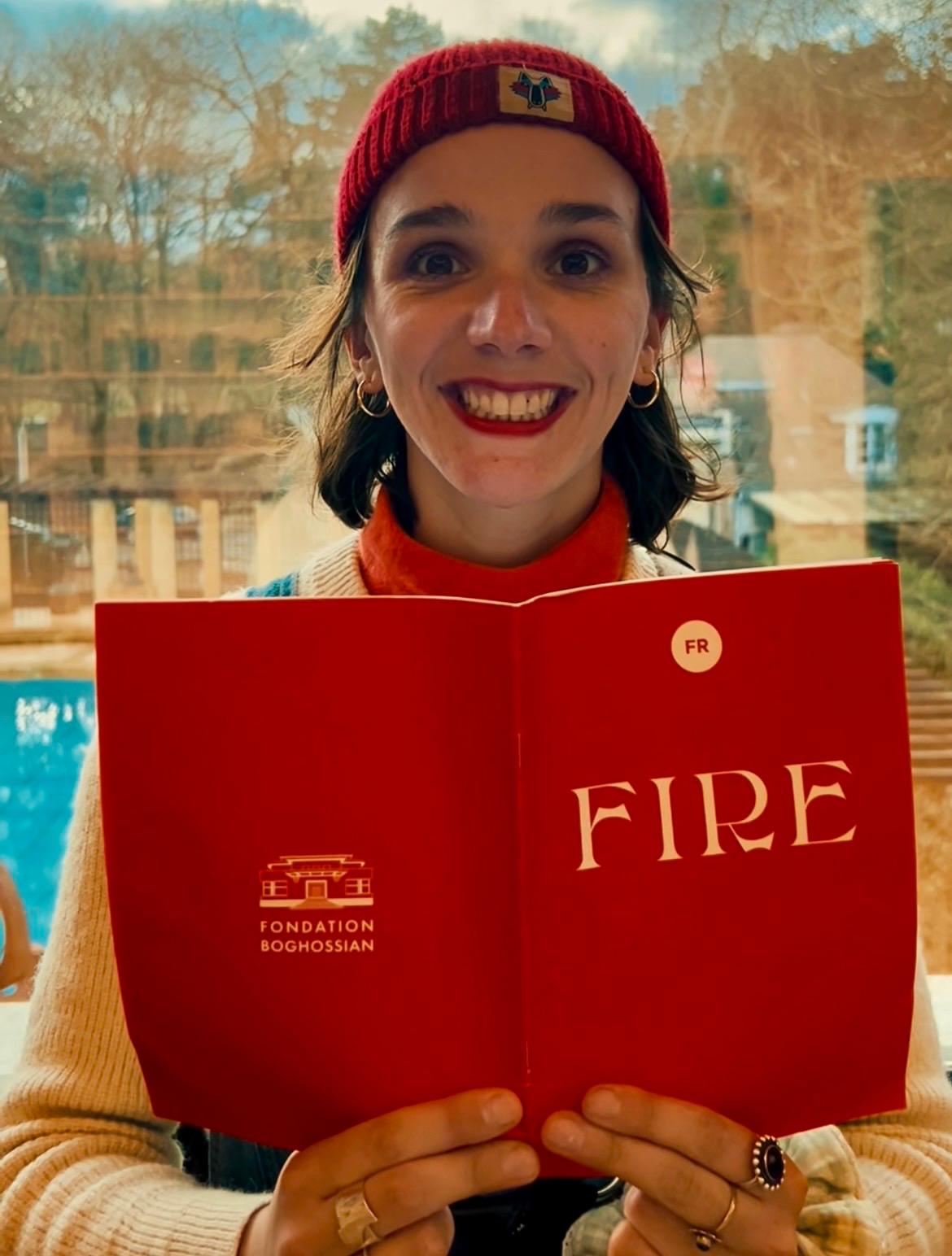 Lara, guide-conf&eacute;renci&egrave;re &agrave; Paris